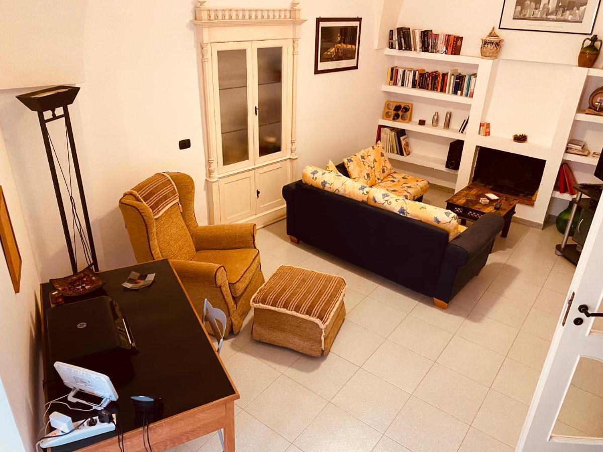 Casa Vacanze...Dei Teutonici Мезанье Экстерьер фото